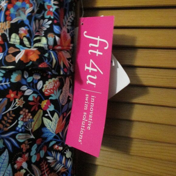 Fit 4 U NEW bathing suit blue floral one piece, the bottom are shorts size 14 - Picture 8 of 11